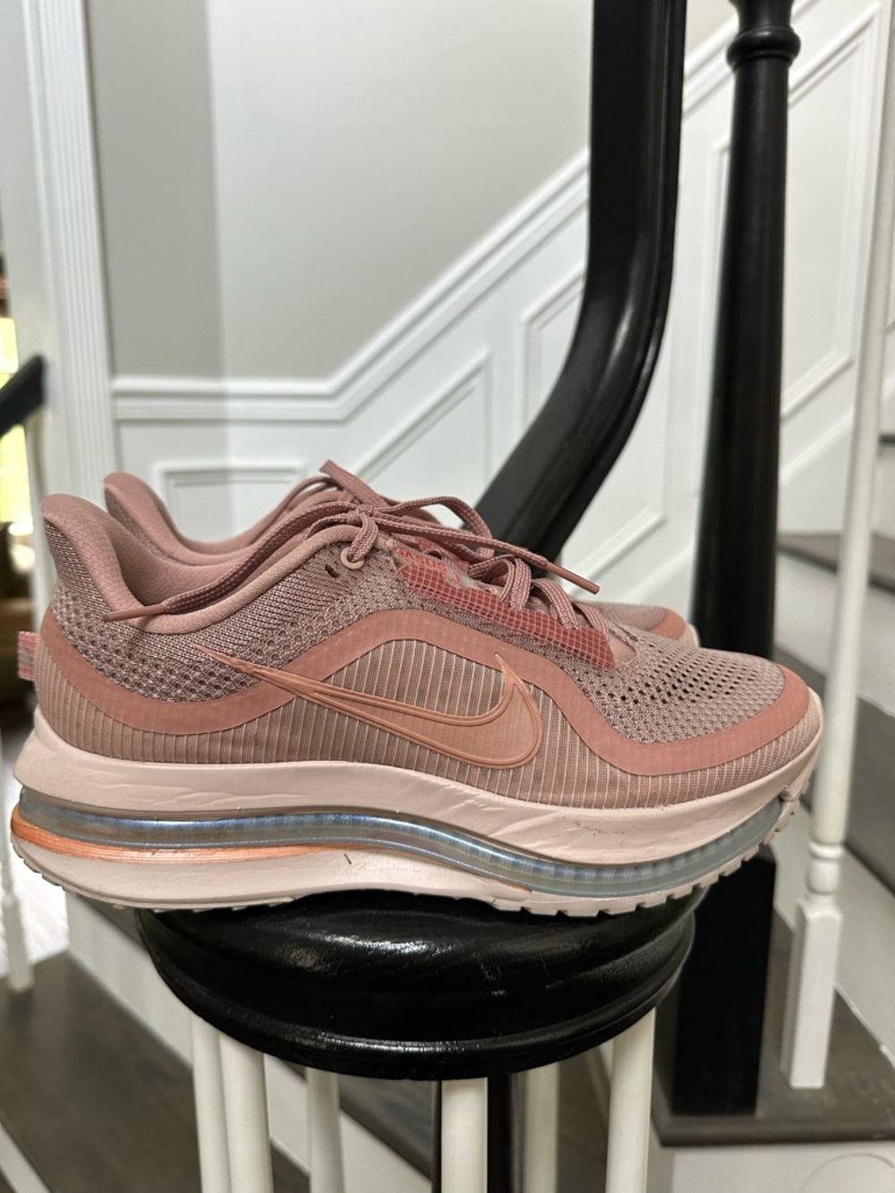 NIKE Women’s Rose Pink Athletic Running Shoes Pegasus  Premium SIZE 9.5 Sneakers